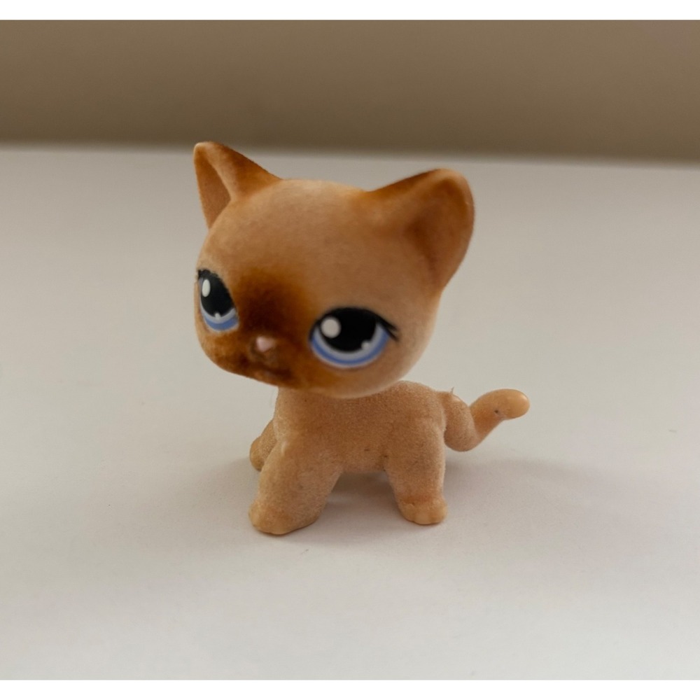 Littlest Pet Shop Shorthair Cat #318 Tan Flocked Hasbro Authentic G2 2007